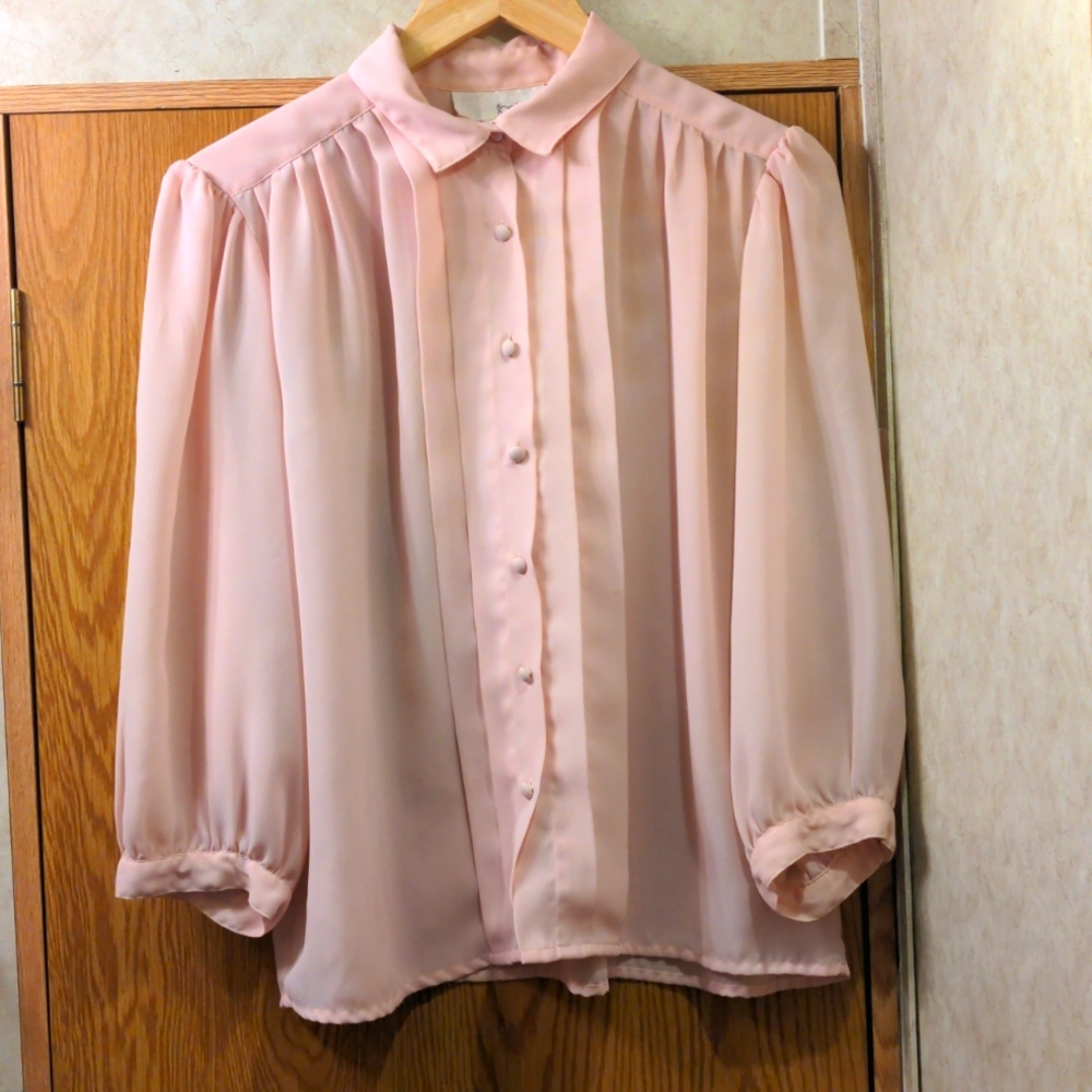 4/$20 Flawed! Mervyn's For Her brand vintage pink sheer button down blouse
